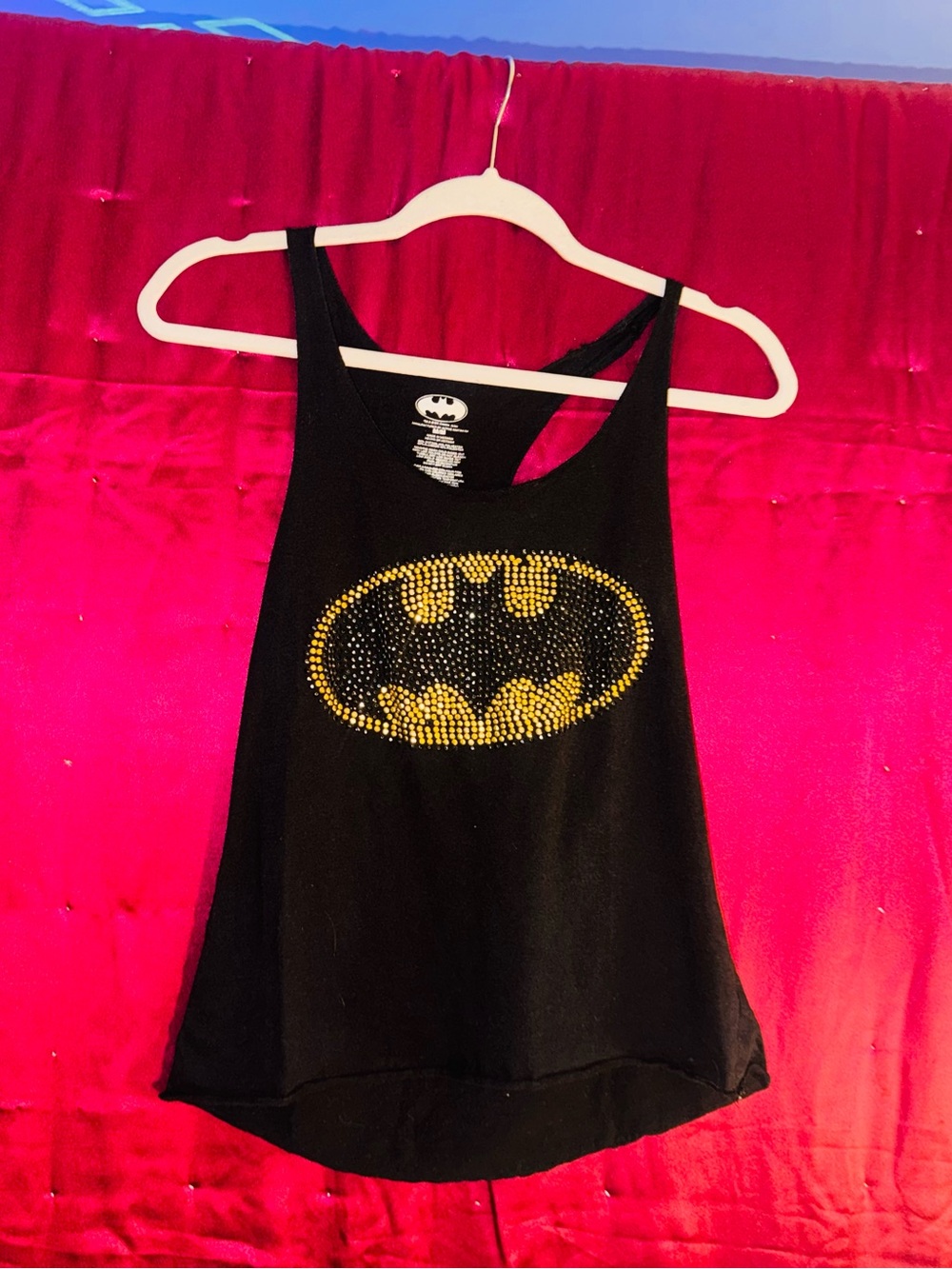 👑 Size Medium DC Comics Black Tank Top with Yellow Batman Top